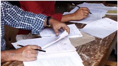 തൊഴില് സ്ഥിരത, ന്യായവേതനം; സ്വാശ്രയ കോളജ് ജീവനക്കാരുടെ ഉന്നമനം ലക്ഷ്യമിട്ടുള്ള നിയമത്തിന് ക്യാബിനറ്റ് അനുമതി