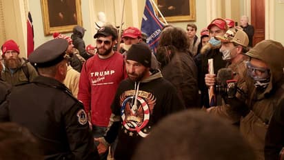 അമേരിക്കൻ പൊലീസിന്റെ വംശീയവിവേചനം : ബ്ലാക്ക് ലൈവ്സ് മാറ്ററിനും, കാപ്പിറ്റൽ ലഹളക്കാർക്കും രണ്ടു നീതിയോ?