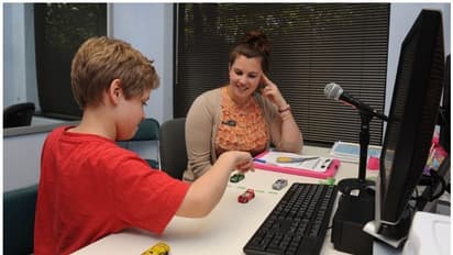 ജബല്പുര് മെഡിക്കല് കോളേജില് ബാച്ചിലര് ഓഫ് ഓഡിയോളജി ആന്ഡ് സ്പീച്ച് ലാംഗ്വേജ് പത്തോളജി