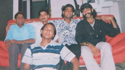 13 साल पहले ऐसे दिखते थे Pawan Singh, सोशल मीडिया पर जमकर वायरल हो रही उनकी ये फोटो