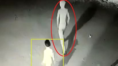 हैवानियत की शर्मनाक तस्वीर: सरेआम 6 साल की बच्ची को घर से उठा ले गया दरिंदा..चीखती रहे गई मासूम