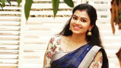 'ഒടുവിൽ ഒരു റൊമാന്റിക് വേഷം'; സീരിയല് വിശേഷങ്ങളുമായി സോനു