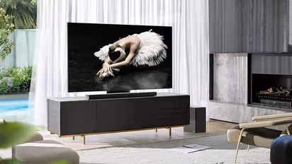 శామ్సంగ్ బిగ్ స్క్రీన్ టీవీలపై భలే ఆఫర్లు..ఒకటి కొంటే మరొకటి ఫ్రీ..