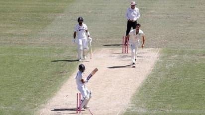 ഇന്ത്യക്ക് രണ്ട് വിക്കറ്റുകള് കൂടി നഷ്ടം; സിഡ്നി ടെസ്റ്റില് ആദ്യ സെഷന് ഓസീസിന്റേത്