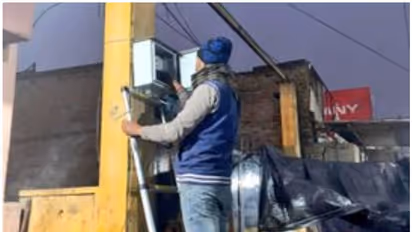 സമരം ചെയ്യുന്ന കര്ഷകര്ക്കായി വൈഫൈ ഹോട്ട്സ്പോട്ട് സ്ഥാപിച്ച് ആംആദ്മി പാര്ട്ടി