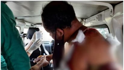 പുല്പ്പള്ളിയില് കടുവ റെയ്ഞ്ചറെ ആക്രമിച്ചു; പ്രദേശവാസികള്ക്ക് ജാഗ്രതാ നിര്ദ്ദേശം