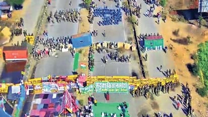 किसानों की हरकतों से दुखी ग्रामीणों ने हाईवे पर गाड़ा तंबू, बोले- अब सड़क ही आशियाना..1400 जवान तैनात