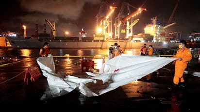 Indonesia sends plane parts of crashed Sriwijaya Air jet to US, UK for investigation