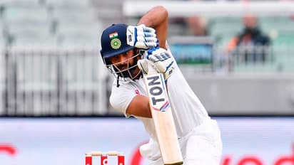 കൗണ്ടിയില് വാര്വിക്ഷെയറിനുവേണ്ടി ബാറ്റേന്താന് ഹനുമാ വിഹാരി