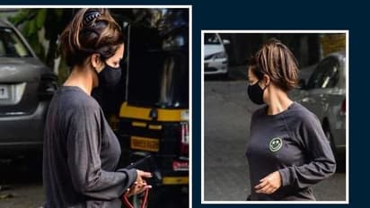 পোশাকের উপর স্পষ্ট 'স্তনযুগল', অন্তর্বাস না পরেই পোষ্যকে নিয়ে হাঁটতে বেরোলেন মালাইকা