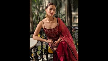 আচকমা অসুস্থ হয়ে হাসপাতালে ভর্তি আলিয়া ভাট, হঠাৎ কী হল কাপুর পরিবারের হবু বউমার