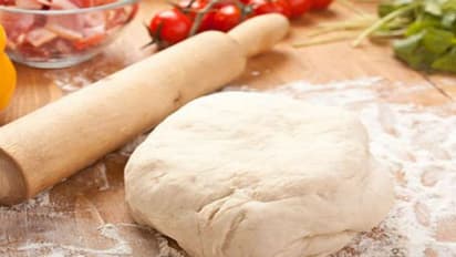 अब बाजार में बिक रहा है नकली आटा, कहीं आप भी तो नहीं खा रहे इस जहर से बनी रोटियां