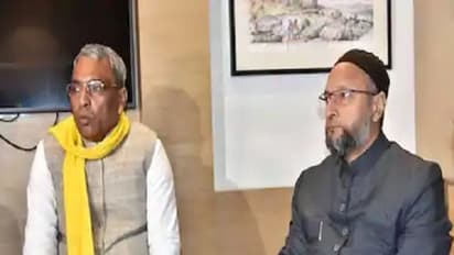 ओवैसी ने कहा हमसे काफी डरे हैं अखिलेश, 12 बार पूर्वांचल में आने से रोका