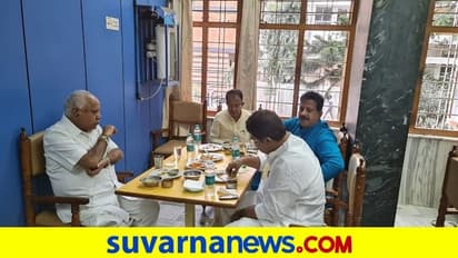 ಸಂಪುಟ ವಿಸ್ತರಣೆ: ಹೋಟೆಲ್‌ನಲ್ಲಿ ದೋಸೆ ಸವಿಯುತ್ತಾ ಸಿಎಂ ಮಹತ್ವದ ಚರ್ಚೆ