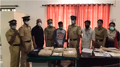 പരപ്പനങ്ങാടിയിൽ 11 കിലോ കഞ്ചാവുമായി യുവാവ് പിടിയിൽ