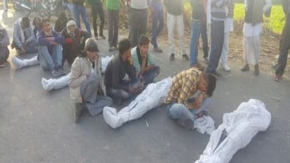 भयानक तस्वीर: यहां एक ही वजह से रोज मर रहे लोग, एक दो नहीं पूरे 24 की मौत..सड़क पर रखी जा रहीं लाशें