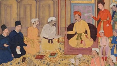 NCERT కీలక నిర్ణయం.. హిస్టరీ సిలబస్లో మార్పులు.. మొఘలుల చరిత్ర తొలగింపు..!