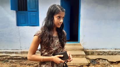 ' കൊറോണയ്ക്കെതിരെ പോരാടി, ആനന്ദം നിറഞ്ഞ പുലരി തിരികെയെത്തിക്കാം' ; ബജറ്റിന് മുമ്പ് 'ഹിറ്റാ'യി സ്നേഹയുടെ കവിത