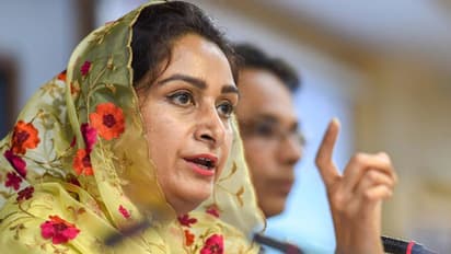 हरसिमरत ने कहा- राहुल घड़ियाली आंसू न बहाएं, इंदिरा भी पंजाबियों को खालिस्तानी बताती थीं