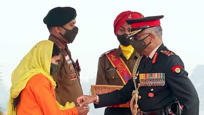 Army chief honours 15 officers and jawans with Sena Medal