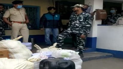 মাটির তলায় 'পাতালঘর' থেকেই মাদকের কারবার, অভিযান চালাতে গিয়ে চোখ কপালে উঠল পুলিশের