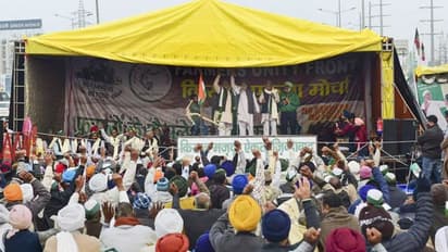 किसानों को वैक्सीन के नेगेटिव असर का डर, स्वास्थ्यकर्मियों को सेंटर से भगाया, साथ ही की ये मांग भी