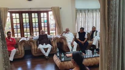 ದಿ.ಸುರೇಶ್ ಅಂಗಡಿ ನಿವಾಸಕ್ಕೆ ಕೇಂದ್ರ ಗೃಹ ಸಚಿವ ಅಮಿತ್ ಶಾ ಭೇಟಿ