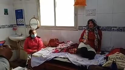 MP में वैक्सीनेशन के 24 घंटे बाद ही 4 नर्सों की तबीयत बिगड़ी, सामने आए ये लक्षण..ऑब्जरवेशन में रखा