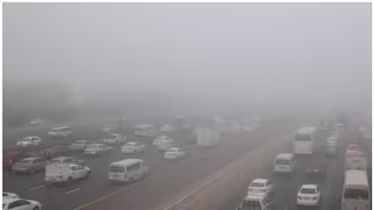 കനത്ത മൂടല്മഞ്ഞ്; ദുബൈയില് മൂന്ന് മണിക്കൂറിനിടെ റിപ്പോര്ട്ട് ചെയ്തത് 24 റോഡപകടങ്ങള്