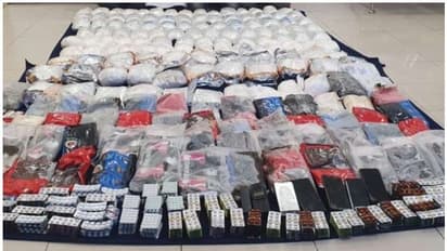 വന് ലഹരിമരുന്ന് ശേഖരവുമായി നാലുപേര് ഒമാനില് പിടിയില്