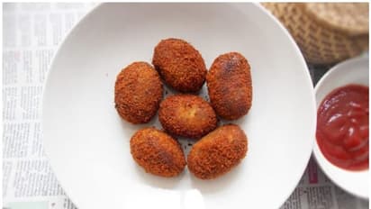 ചായയോടൊപ്പം ചൂട് ബീഫ് കട്ലറ്റ് കൂടി കഴിച്ചാലോ...