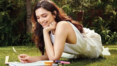 সোশ্যাল মিডিয়ায় দীপিকাকে কু-মন্তব্য, ফলোয়ারকে শাস্তি দিতে এ কী করলেন অভিনেত্রী