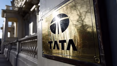 Tata Group: ಸೆಮಿಕಂಡಕ್ಟರ್ ಕ್ಷೇತ್ರಕ್ಕೆ ಪ್ರವೇಶ, ಘಟಕ ಸ್ಥಾಪನೆಗೆ ಕರ್ನಾಟಕದಲ್ಲೂ ಸ್ಥಳ ಪರಿಶೀಲನೆ