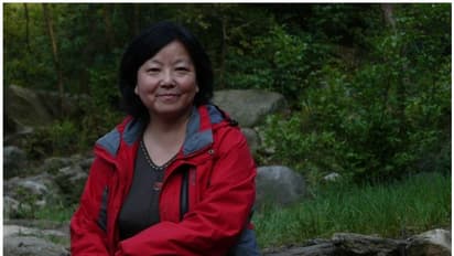 വൈറസ് ബാധിച്ച വുഹാനിലെ ജീവിതം തുറന്നെഴുതിയതിന് ചൈനീസ് എഴുത്തുകാരിക്ക് വിലക്ക്