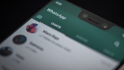 Save your chats 'NOW'; WhatsApp is coming up with a new feature, disappearing messages (Details)
