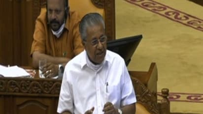 കെ റെയിൽ പദ്ധതിയിൽ അടിയന്തിര പ്രമേയത്തിന് നോട്ടീസ്, തണ്ണീർത്തടങ്ങൾ സംരക്ഷിക്കുമെന്ന് മുഖ്യമന്ത്രി