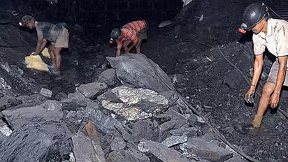 సింగరేణి ఉద్యోగ నోటిఫికేషన్ 2021 విడుదల..  ఐ‌టి‌ఐ అర్హత ఉన్న వారు వెంటనే ధరఖాస్తు చేసుకోండీ.