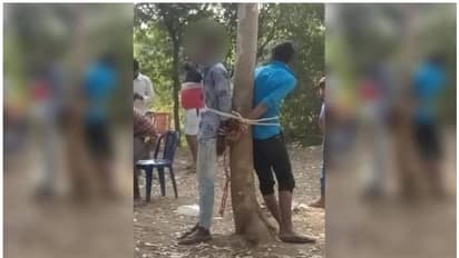 കോഴിയെ മോഷ്ടിച്ചെന്ന് ആരോപണം; ദളിത് കൌമാരക്കാരെ മരത്തില്‍ കെട്ടിയിട്ട് മര്‍ദ്ദിച്ചു
