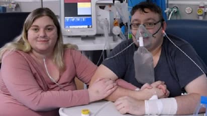 വെന്റിലേറ്ററിലിടും മുമ്പ് വിവാഹം; കൊവിഡ് വാര്‍ഡില്‍ പുതുജീവിതത്തെ വരവേറ്റ് ദമ്പതികള്‍