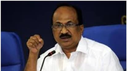 കെ വി തോമസ് തിരുവനന്തപുരത്തേക്ക് തിരിച്ചു; ഹൈക്കമാൻഡ് പ്രതിനിധി സംഘത്തെ കാണും