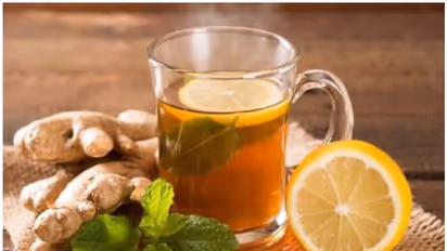 നല്ല ചൂട് ലെമൺ ടീ കുടിച്ചാലോ... ?