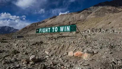 LAC ದಾಟಲು ಯತ್ನಿಸಿದ ಡ್ರ್ಯಾಗನ್: ಗಡಿಯಲ್ಲಿ ಭಾರತ- ಚೀನಾ ಸೈನಿಕರ ಘರ್ಷಣೆ!