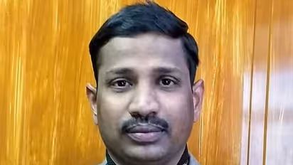 Statue of Galwan martyr Col Santosh Babu unveiled in hometown Suryapet