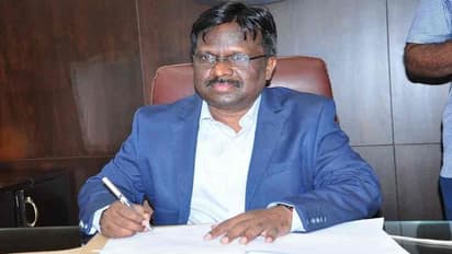 గుంటూరు కలెక్టర్ శామ్యూల్ ఆనంద్కుమార్ బదిలీ?