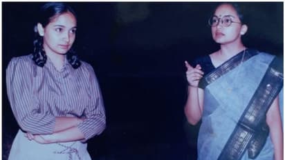 സ്കൂള് കാലത്ത് ഇരട്ട വേഷത്തില് ലെന!