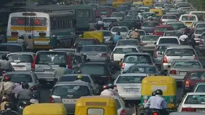 വാഹന ലോകത്തെ ഉലച്ച് ചിപ്പ് ക്ഷാമം, വില്‍പ്പനയില്‍ വന്‍ ഇടിവ്