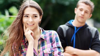 Yes Its LOVE : ಅವ್ರನ್ನ ನೋಡ್ತಿದ್ದಂಗೆ ಹೀಗೆಲ್ಲಾ ಆಗ್ತಿದೆ ಅಂದ್ರೆ ನಿಮಗೆ LOVE ಆಗಿದೆ