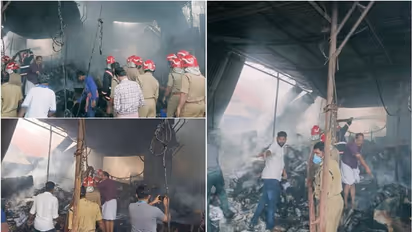 തൃശൂർ കുന്നംകുളത്ത് വൻ തീപിടുത്തം; ആക്രിക്കടയും കടലാസ് ഗോഡൗണും കത്തി നശിച്ചു