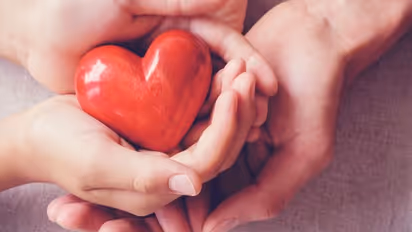 ಹೃದಯವನ್ನು ಅಪಾಯಕಾರಿ ಕಾಯಿಲೆಯಿಂದ ದೂರ ಇಡಲು ಸೇವಿಸೋ ಆಹಾರ ಹೀಗಿರಲಿ