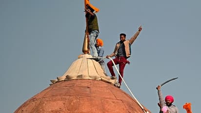 ಕೆಂಪುಕೋಟೆಯಲ್ಲಿ ಸಿಖ್ ಧ್ವಜಾರೋಹಣ ಮಾಡಿದ ದೀಪ್ ಸಿದು ಮಹತ್ವದ ಹೇಳಿಕೆ!